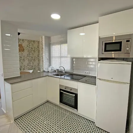 Santa Barbara A Front With Sea View And Garage In Conil Apartamento