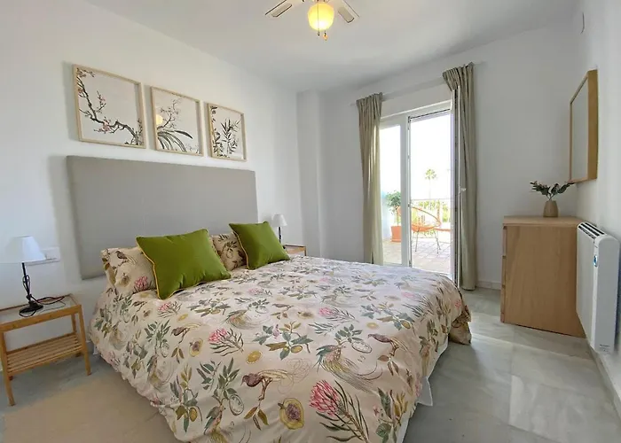 Santa Barbara A Front With Sea View And Garage In Conil Appartement *