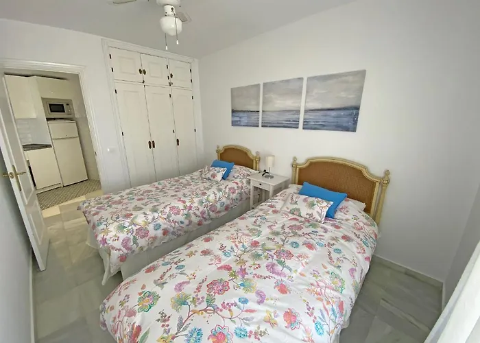 Appartement Santa Barbara A Front With Sea View And Garage In Conil Conil De La Frontera
