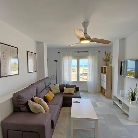 Santa Barbara A Front With Sea View And Garage In Conil Διαμέρισμα