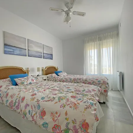 Santa Barbara A Front With Sea View And Garage In Conil Conil De La Frontera