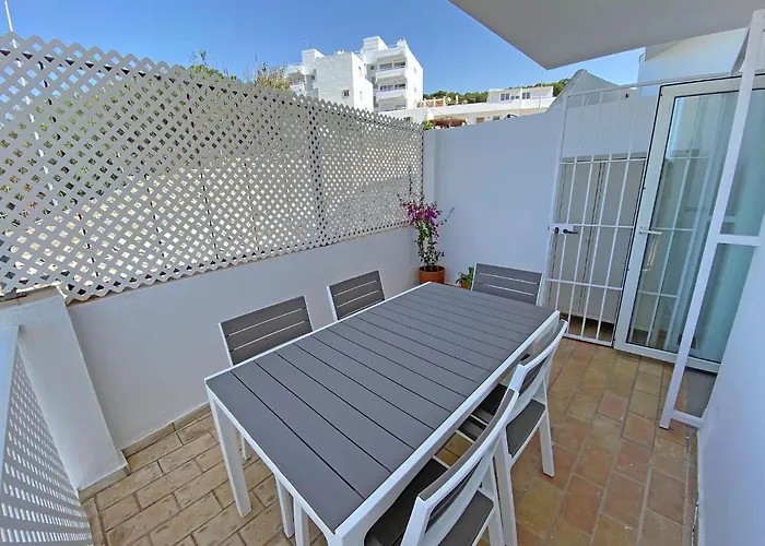 Santa Barbara A Front With Sea View And Garage In Conil *